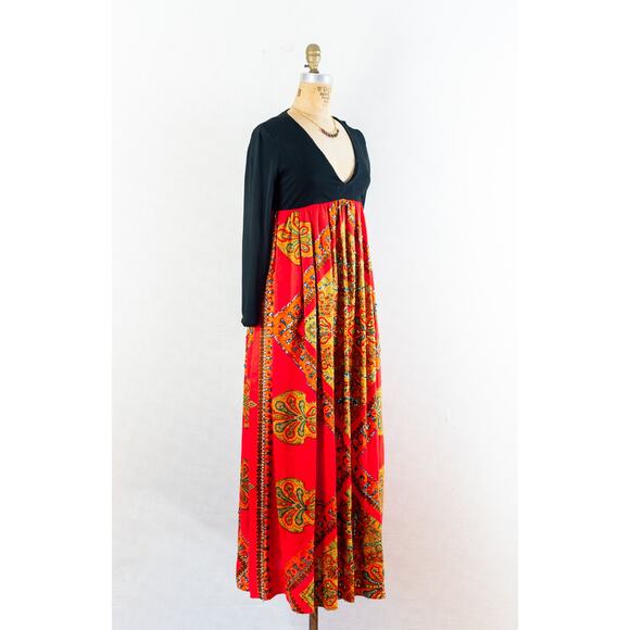 Vintage 70s Amazing Bohemian Groovy Empire Waist Hostess Dress, Saks 5th Ave. S - Picture 13 of 15